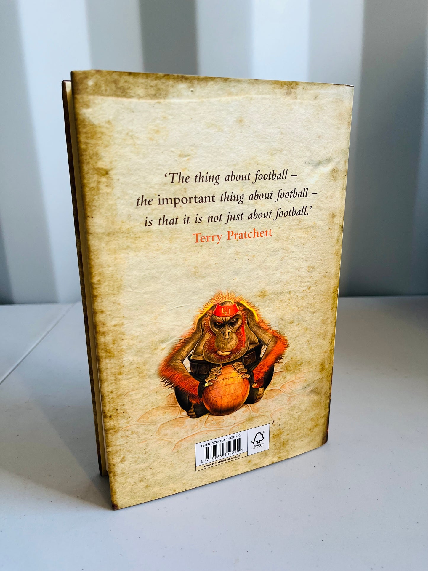 Unseen academicals- Terry Pratchett (1st Ed 2009)