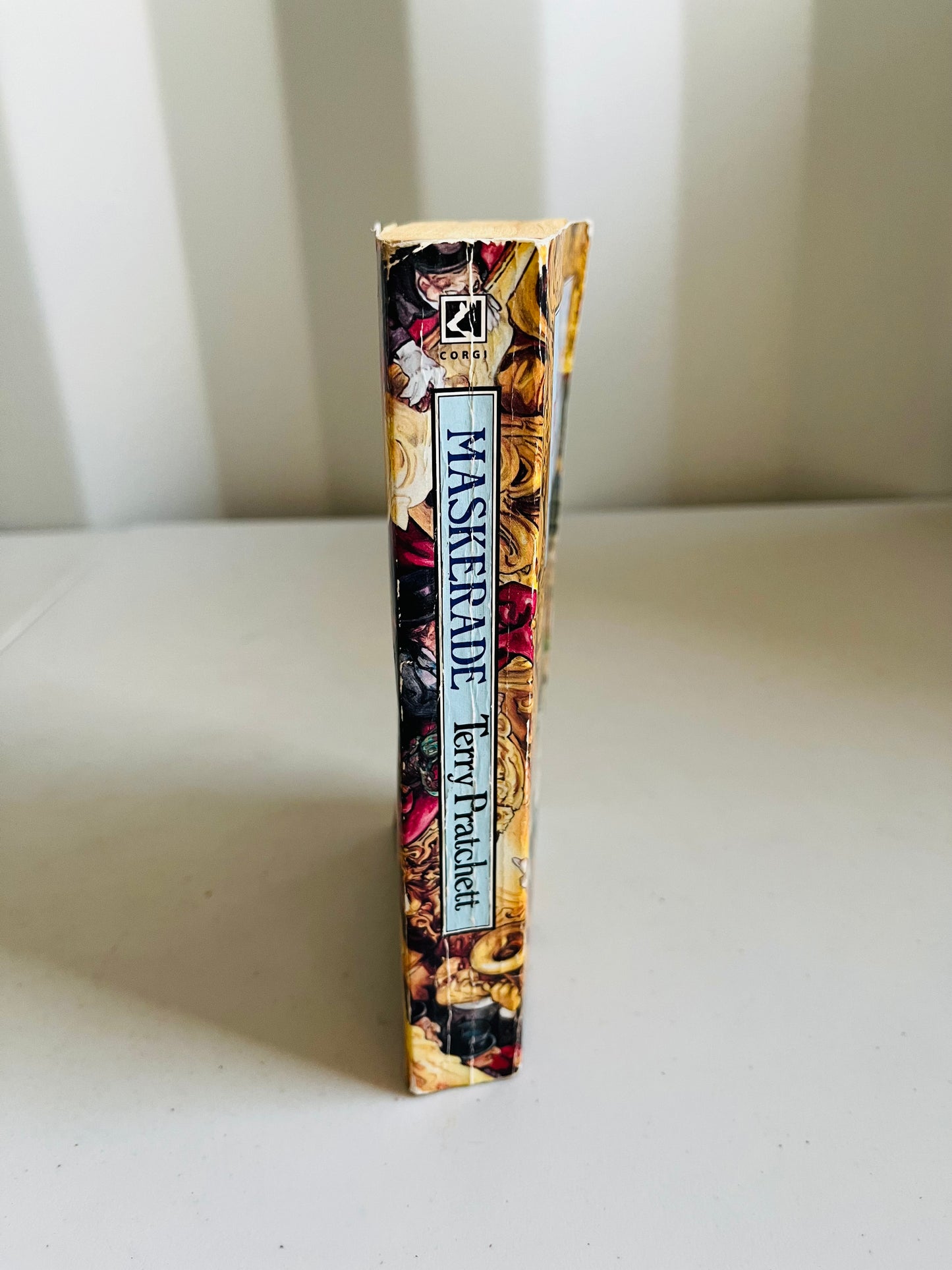 Maskerade - Terry Pratchett (1996)