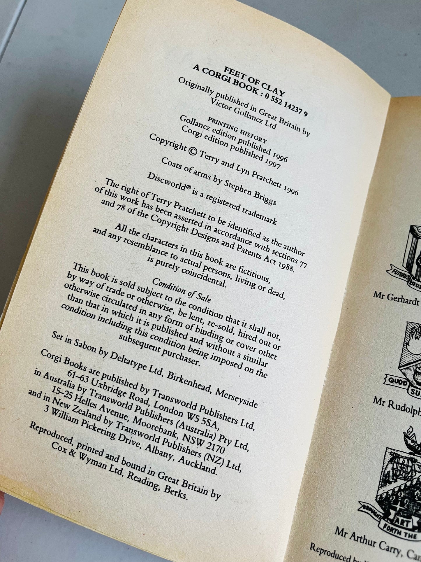 Feet of clay - Terry Pratchett (1997)
