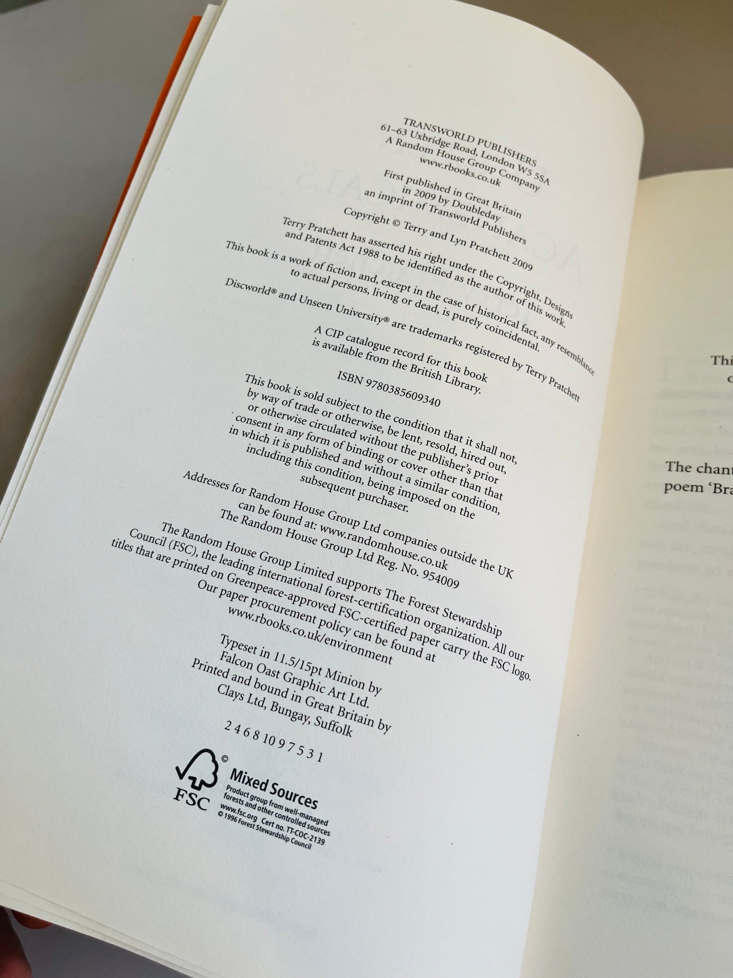Unseen academicals- Terry Pratchett (1st Ed 2009)