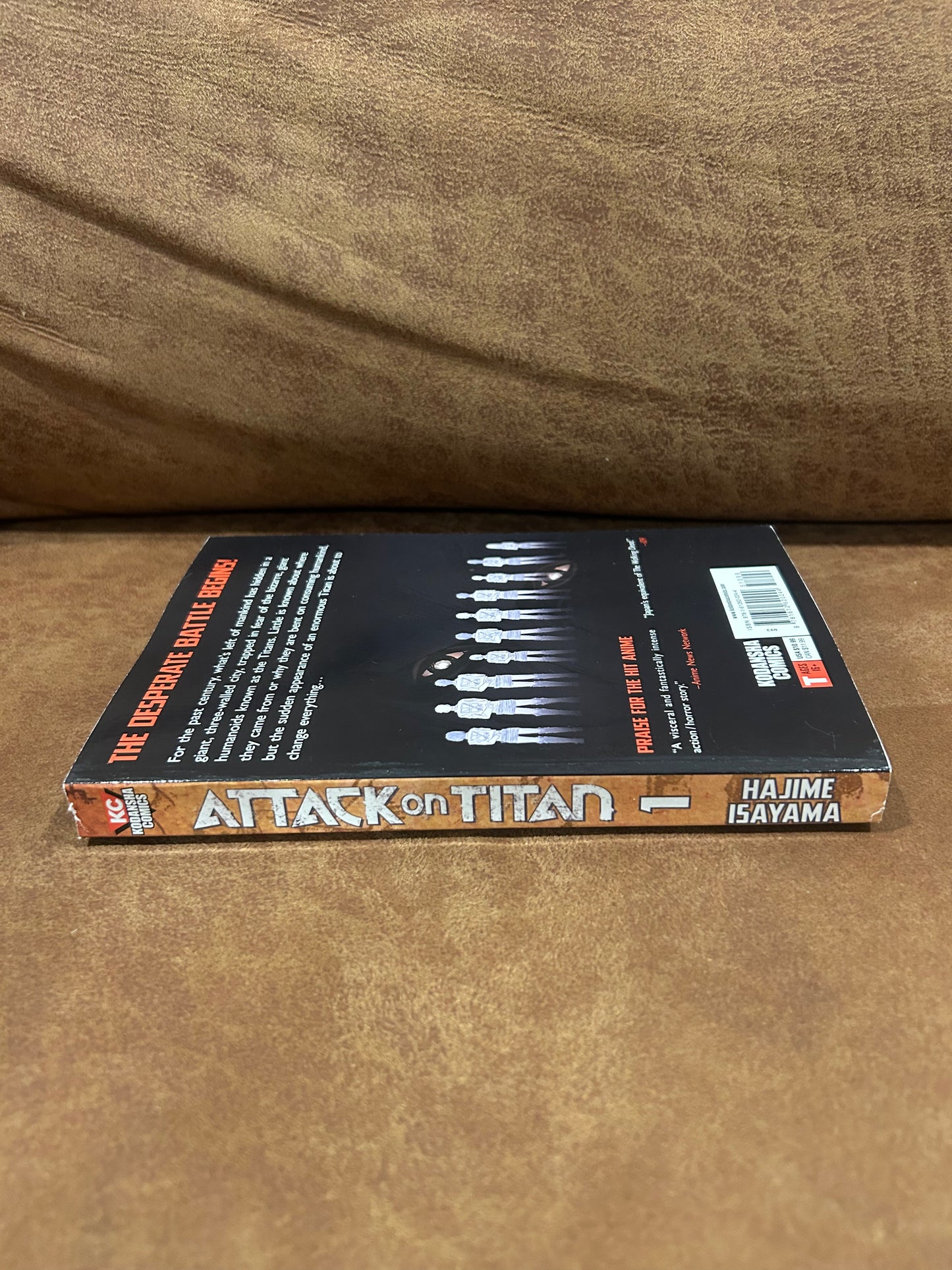 Attack on Titan - Volume 1 - Hajime Isayama*