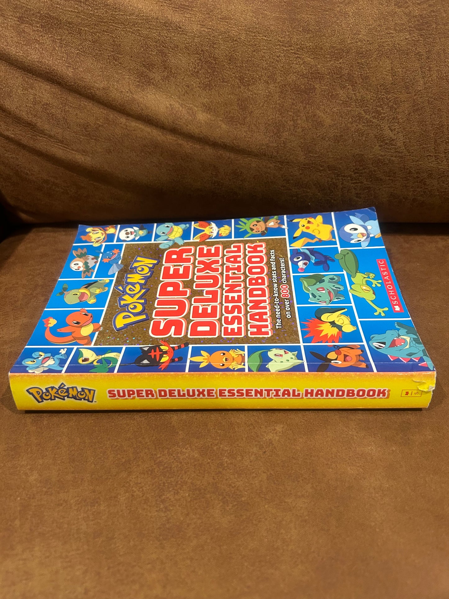 Pokémon Super Deluxe Essential Handbook (Est $15 - $20)