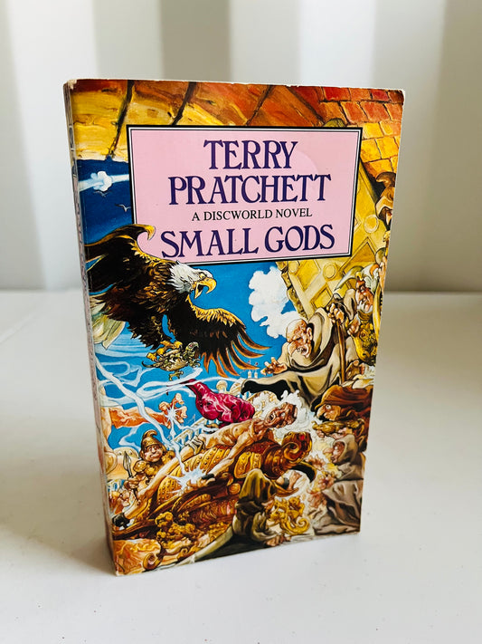 Small gods - Terry Pratchett (1996)