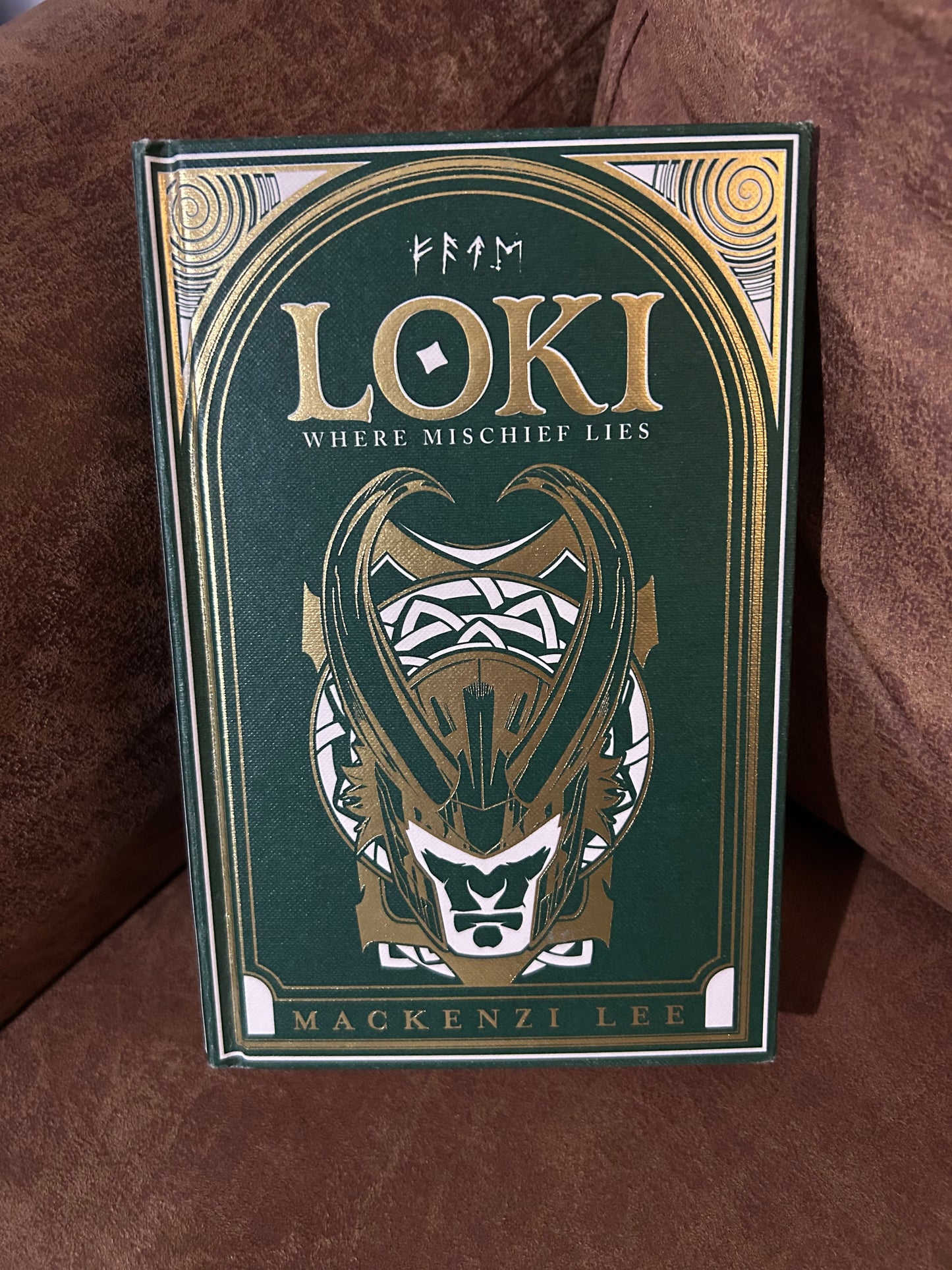 Loki - Mackenzi Lee - Hard Cover