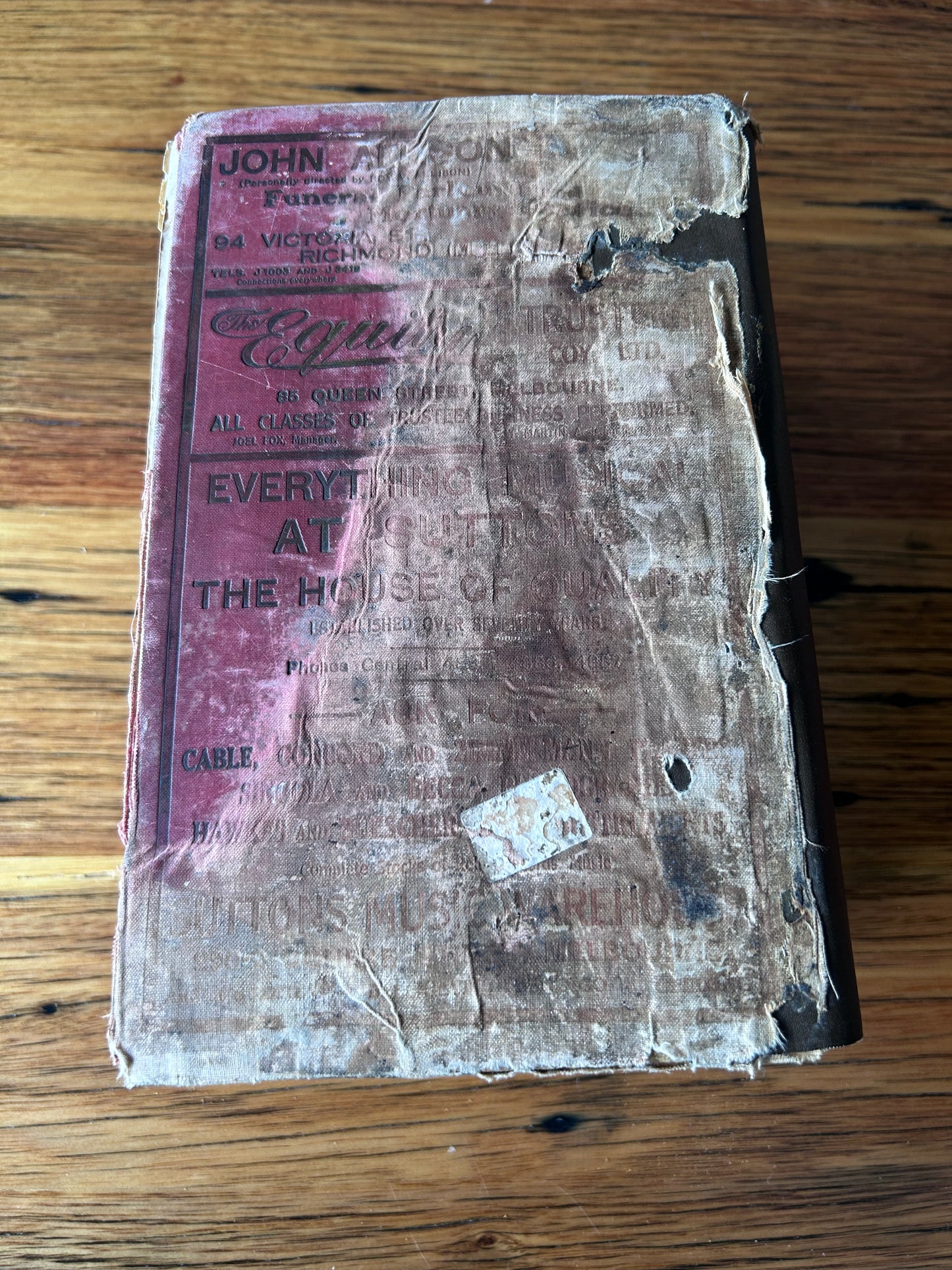 Rare Directory of Victoria - 1927 - Metro, Ballarat, Bendigo, and Geelong Areas - usually found only in museums.